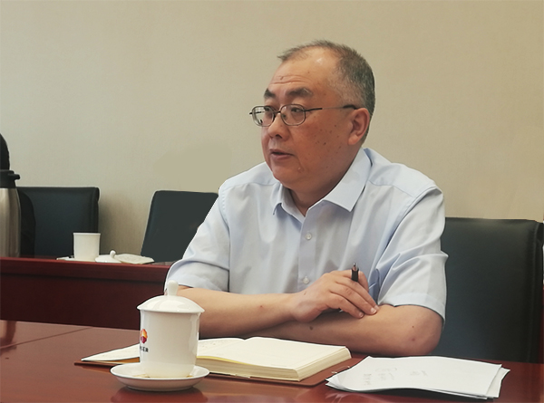 ʯ����Э����ѧϰ���Ź�˾�쵼�ɲ����龫�񼰼��Ź�˾�쵼��ʾ����