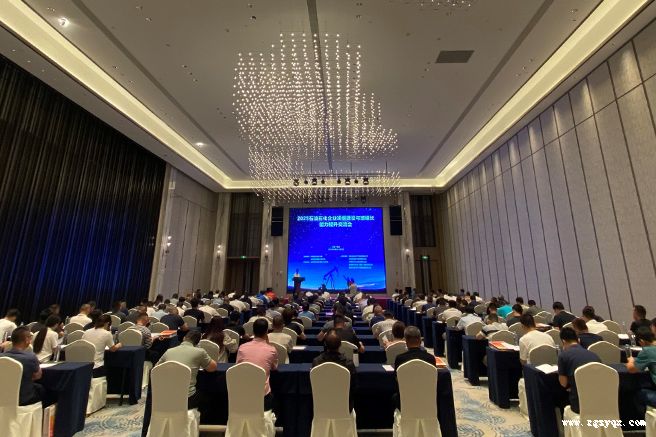 ʯ��ʯ����ҵ���齨������鳤���������������ڽ������ɹ��ٰ�