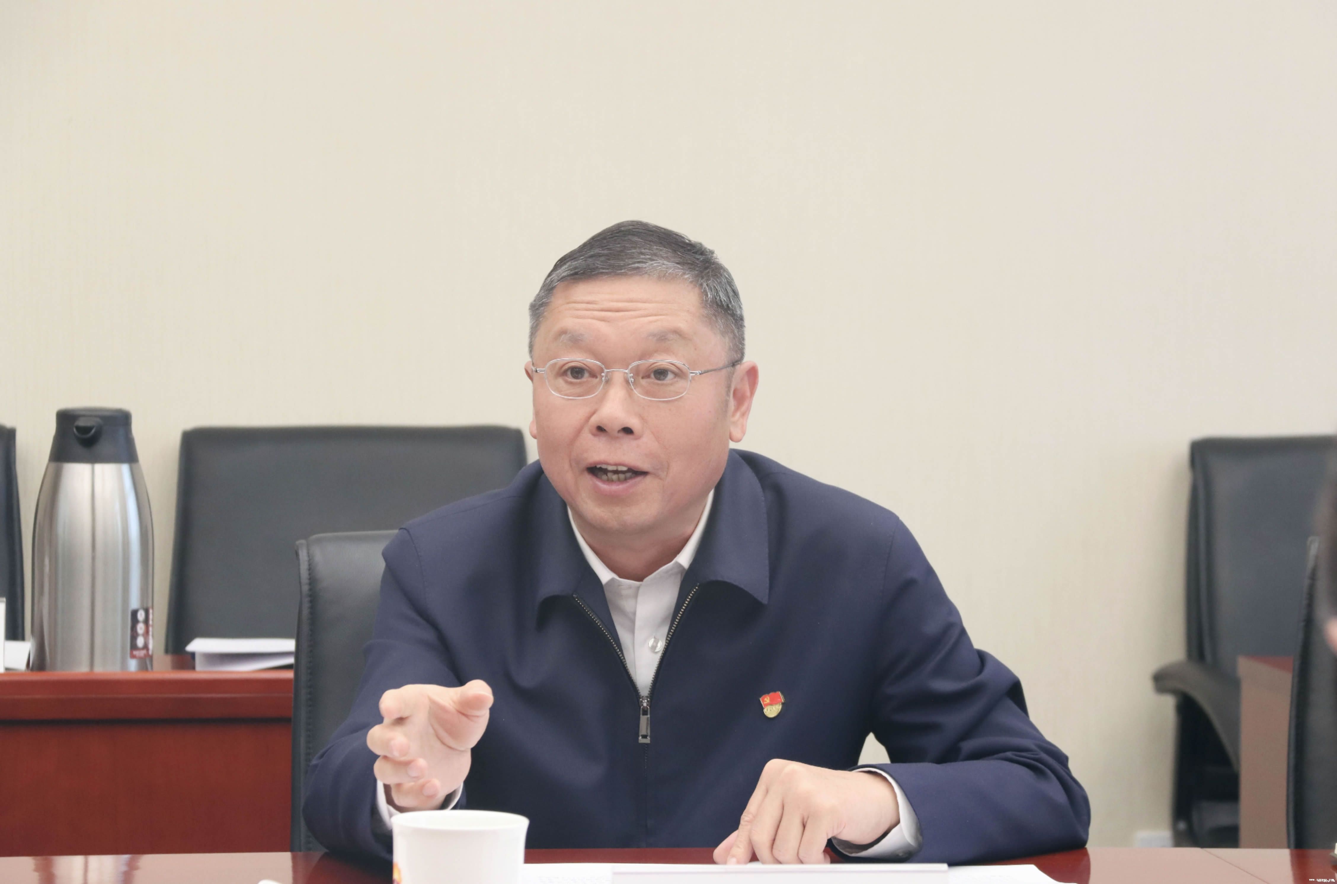 �й�ʯ�ͺͻ�ѧ��ҵ���ϻᵳί�����������ʯ����Э����ָ������