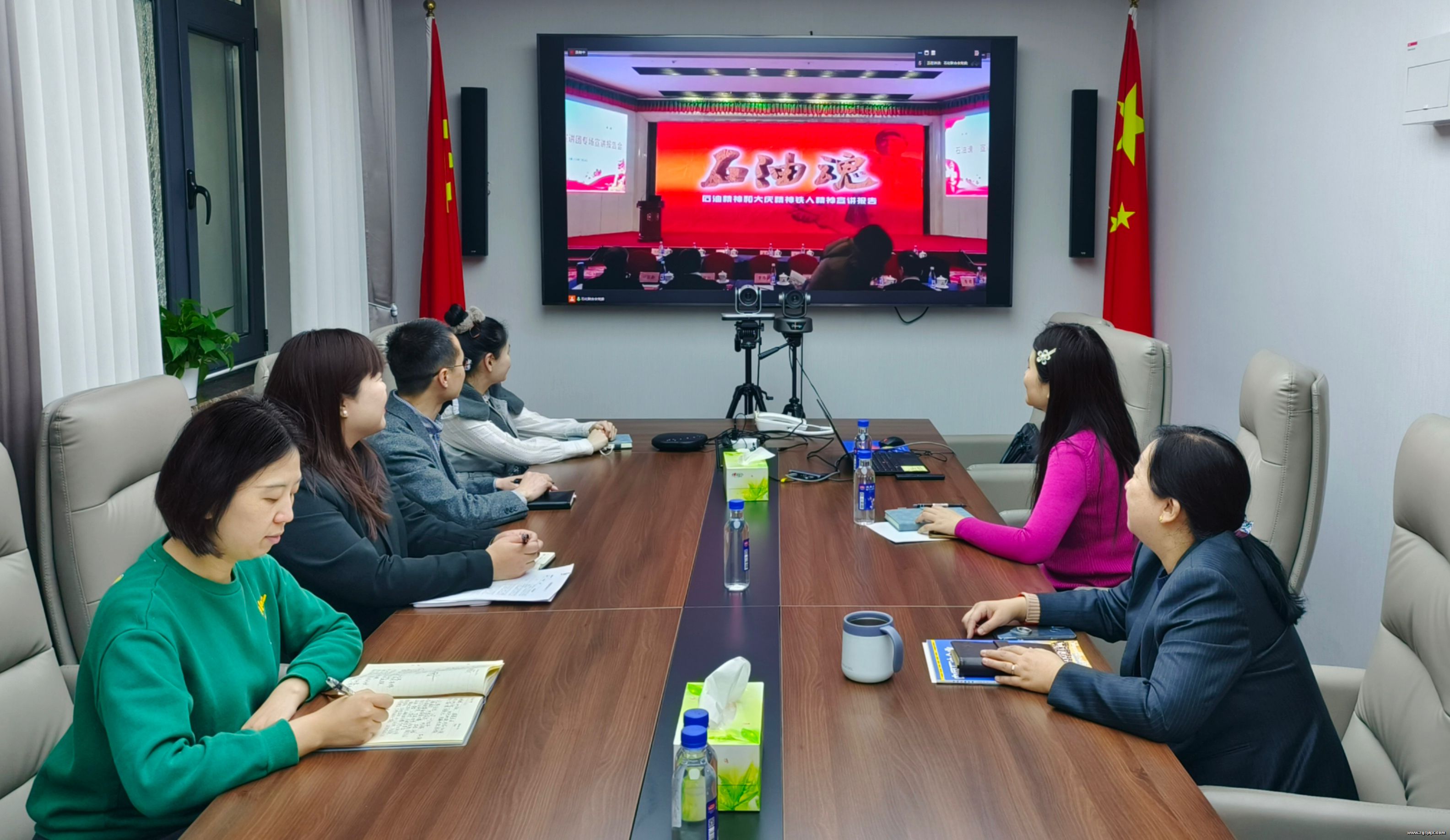 ʯ����ЭԱ��������ʯ�ͻꡱ��������