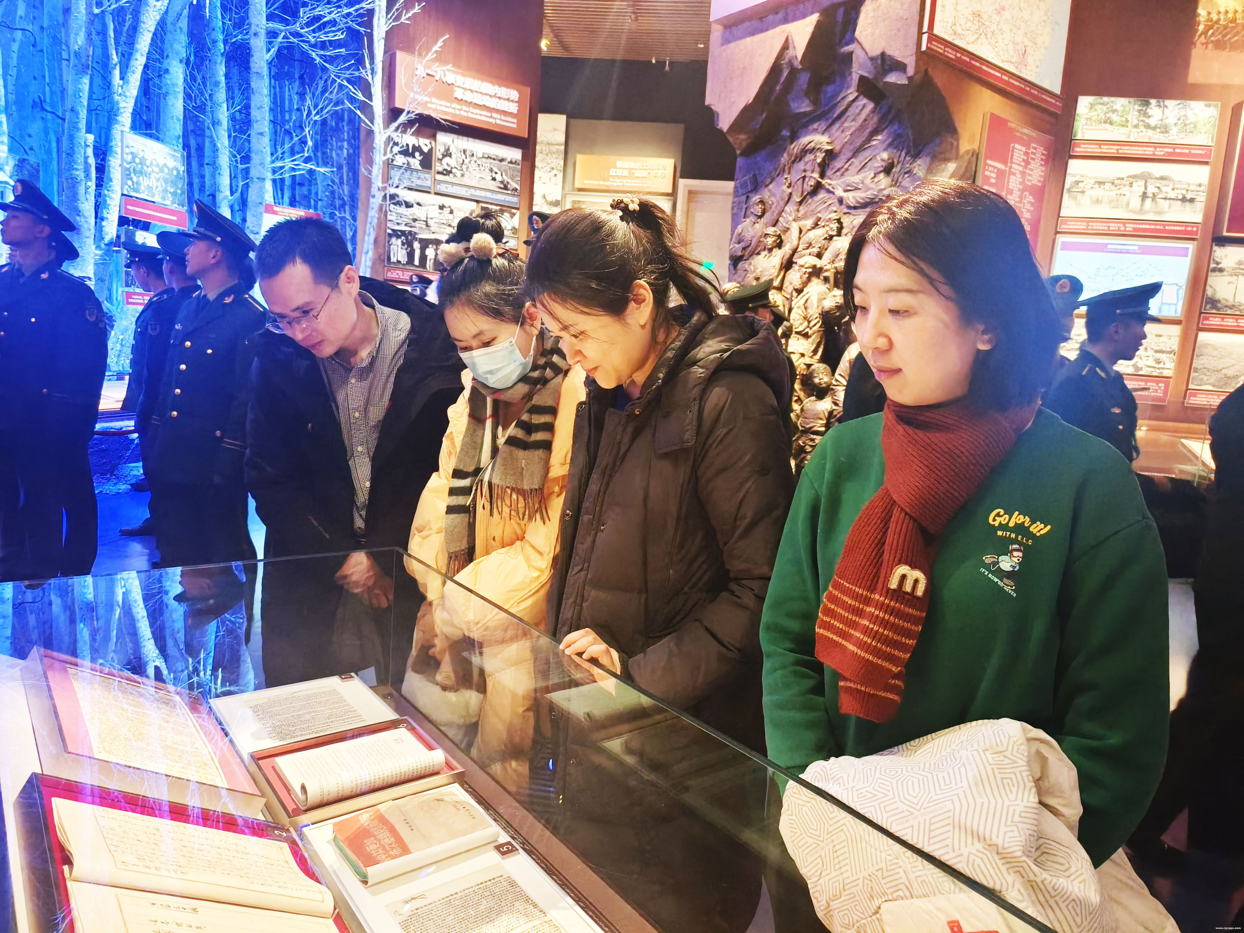 ʯ����Э��֧����֯�ι��й���������ʷչ����