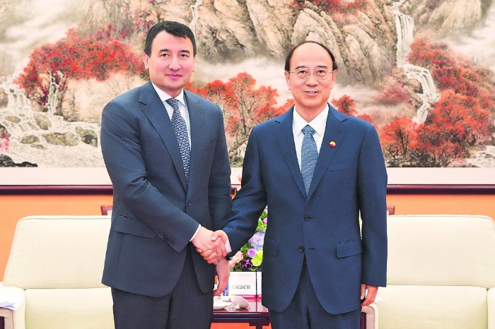 �й�ʯ�Ͷ��³��������ݻ����ȱ��˹̹����������Ү��