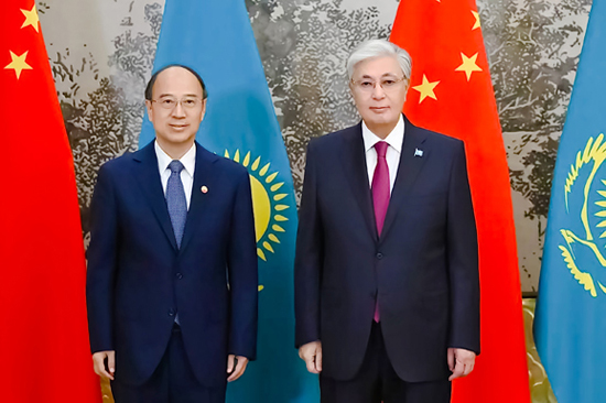 �������ݻ������˹̹��ͳ�п�Ү��