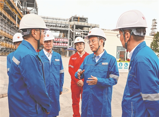 �й�ʯ�Ͷ��³���������פ����������ҵ����