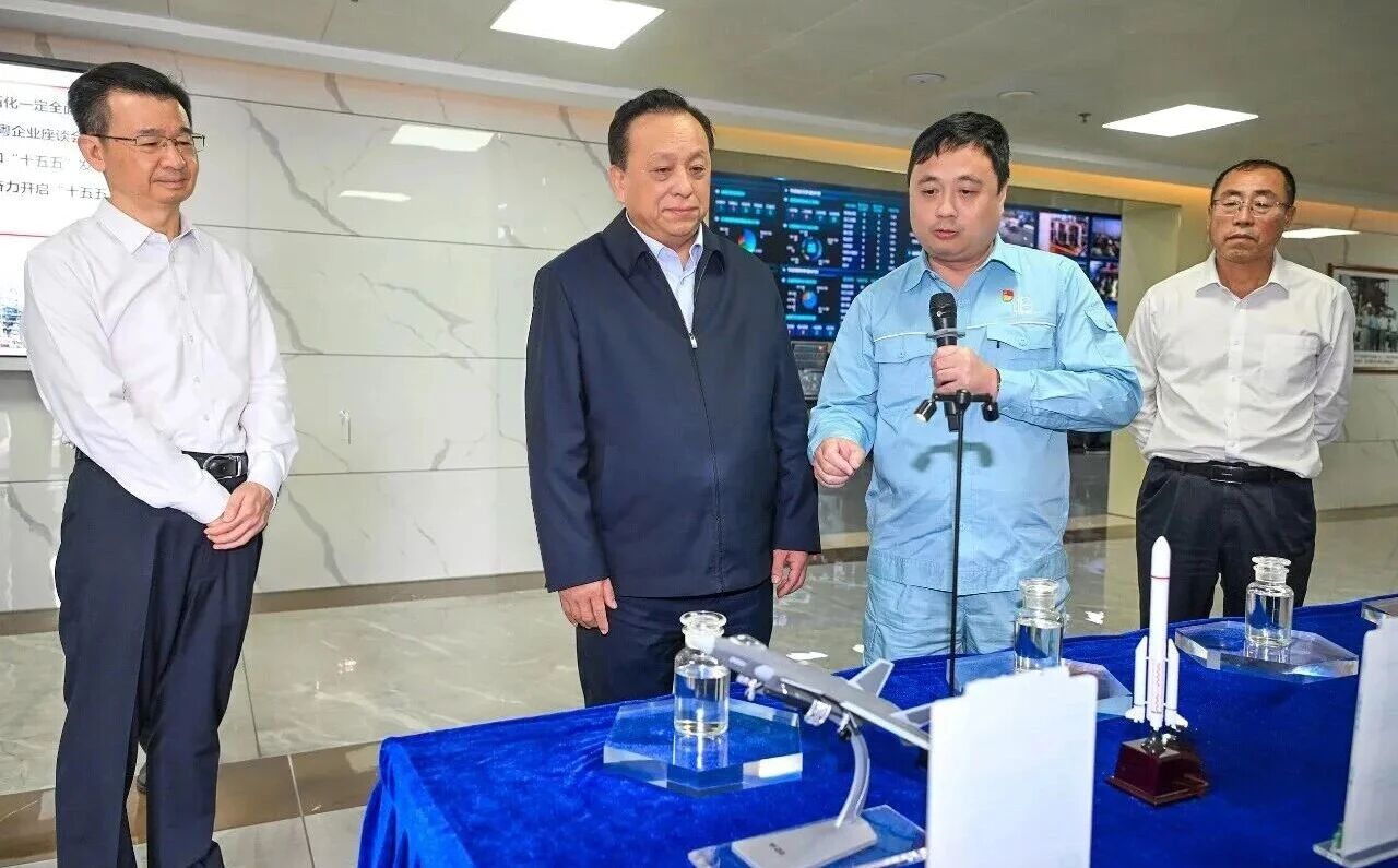 �й�ʯ�����³���������פ����ҵ����