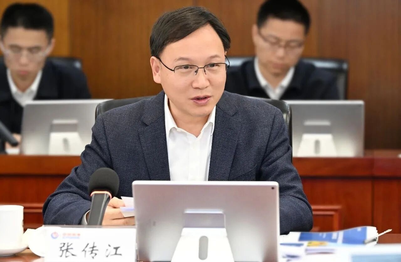 �й����Ͷ��³��Ŵ������øĸ�˼ά�ͷ��������Ƴ���չ����